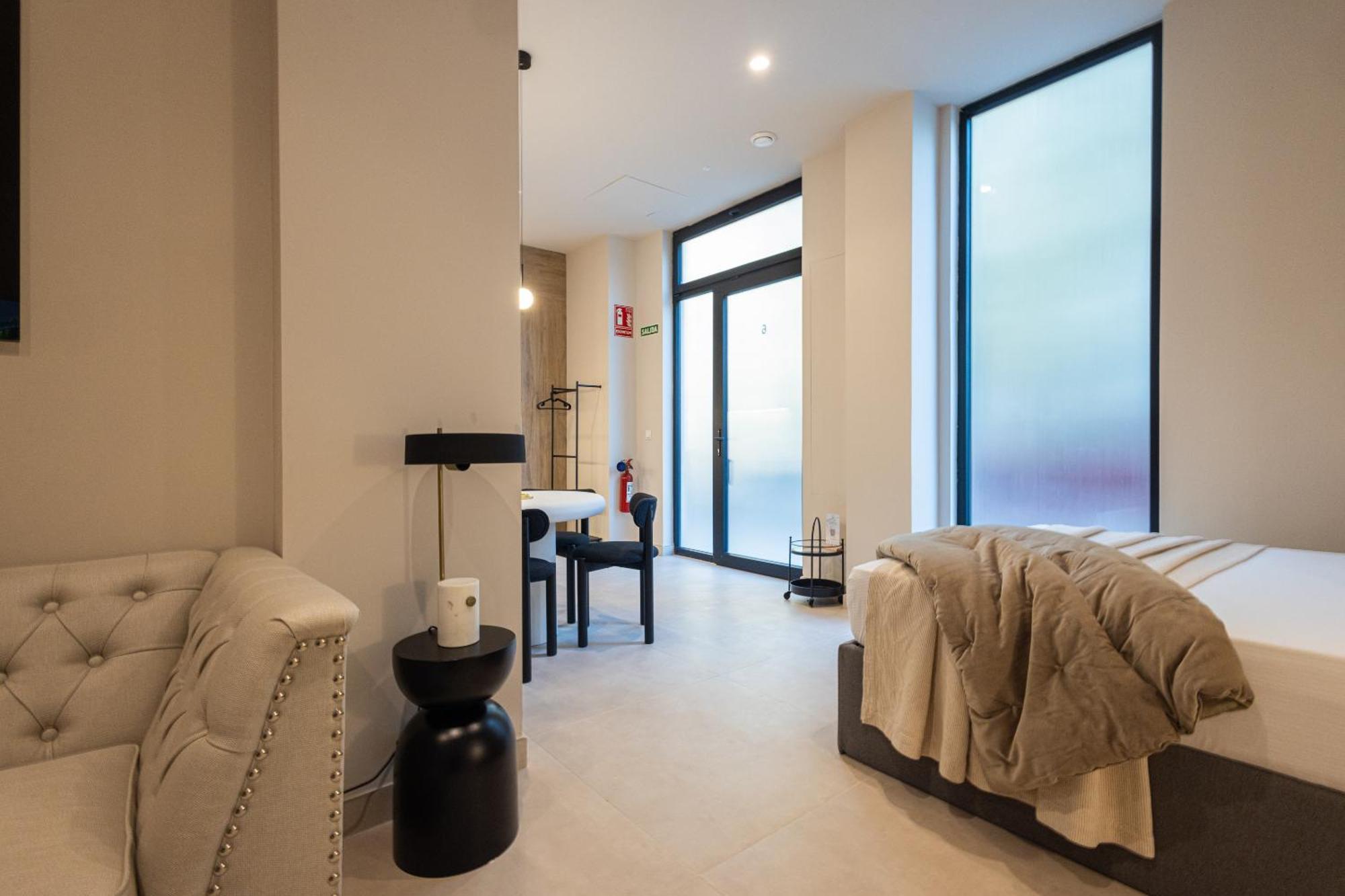 Florit Flats - The Benicalap Apartments Валенсия Екстериор снимка
