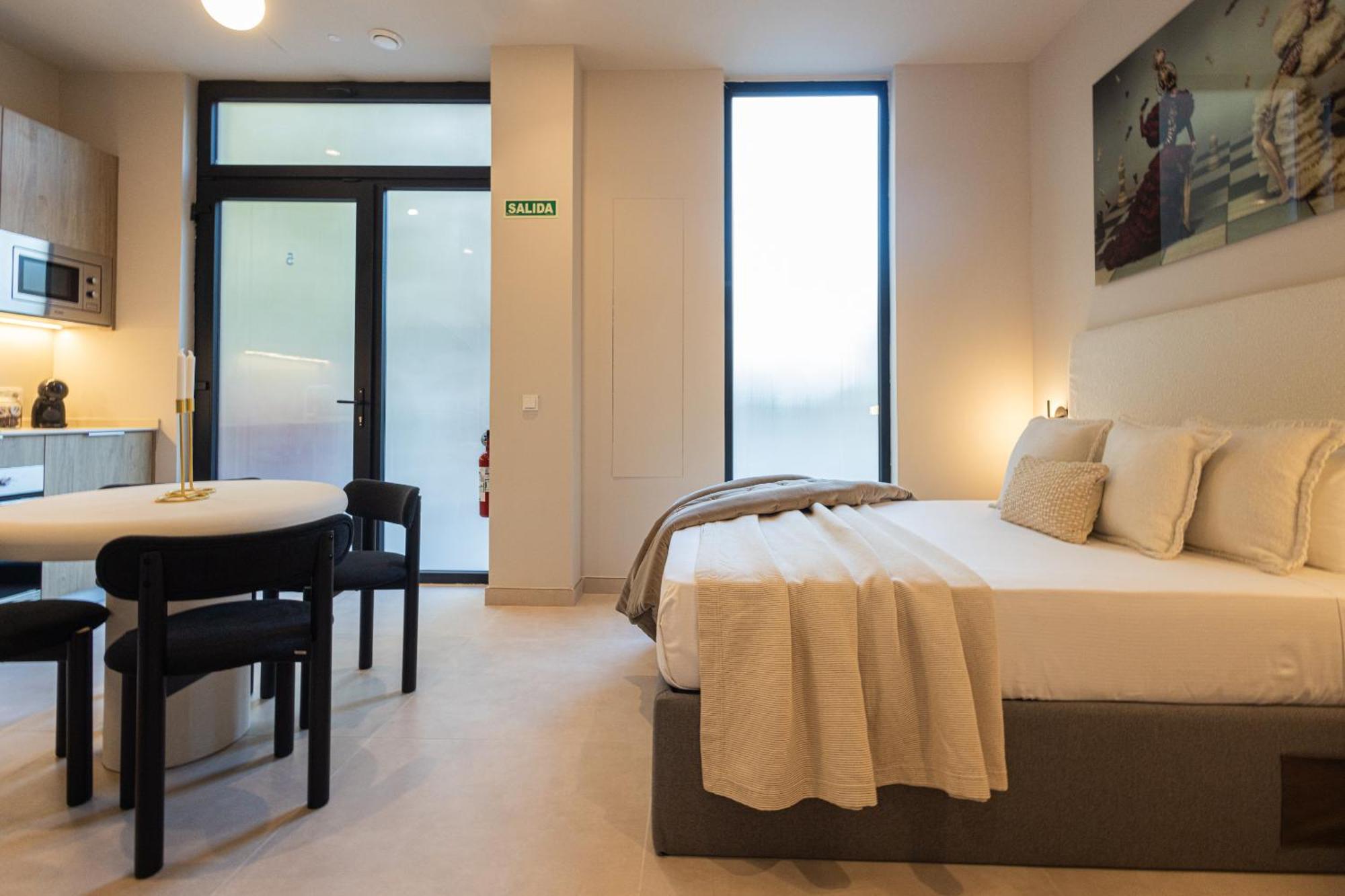 Florit Flats - The Benicalap Apartments Валенсия Екстериор снимка
